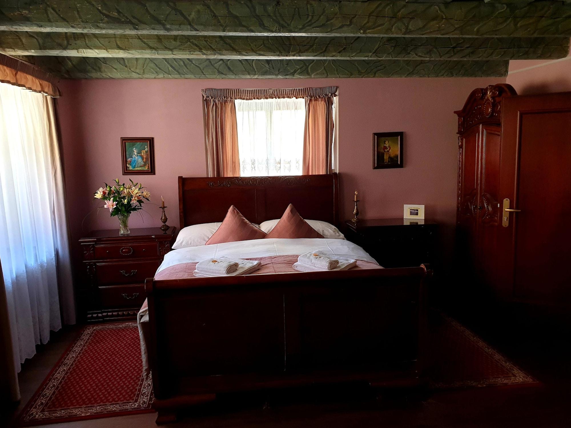 Golden Age Hotel