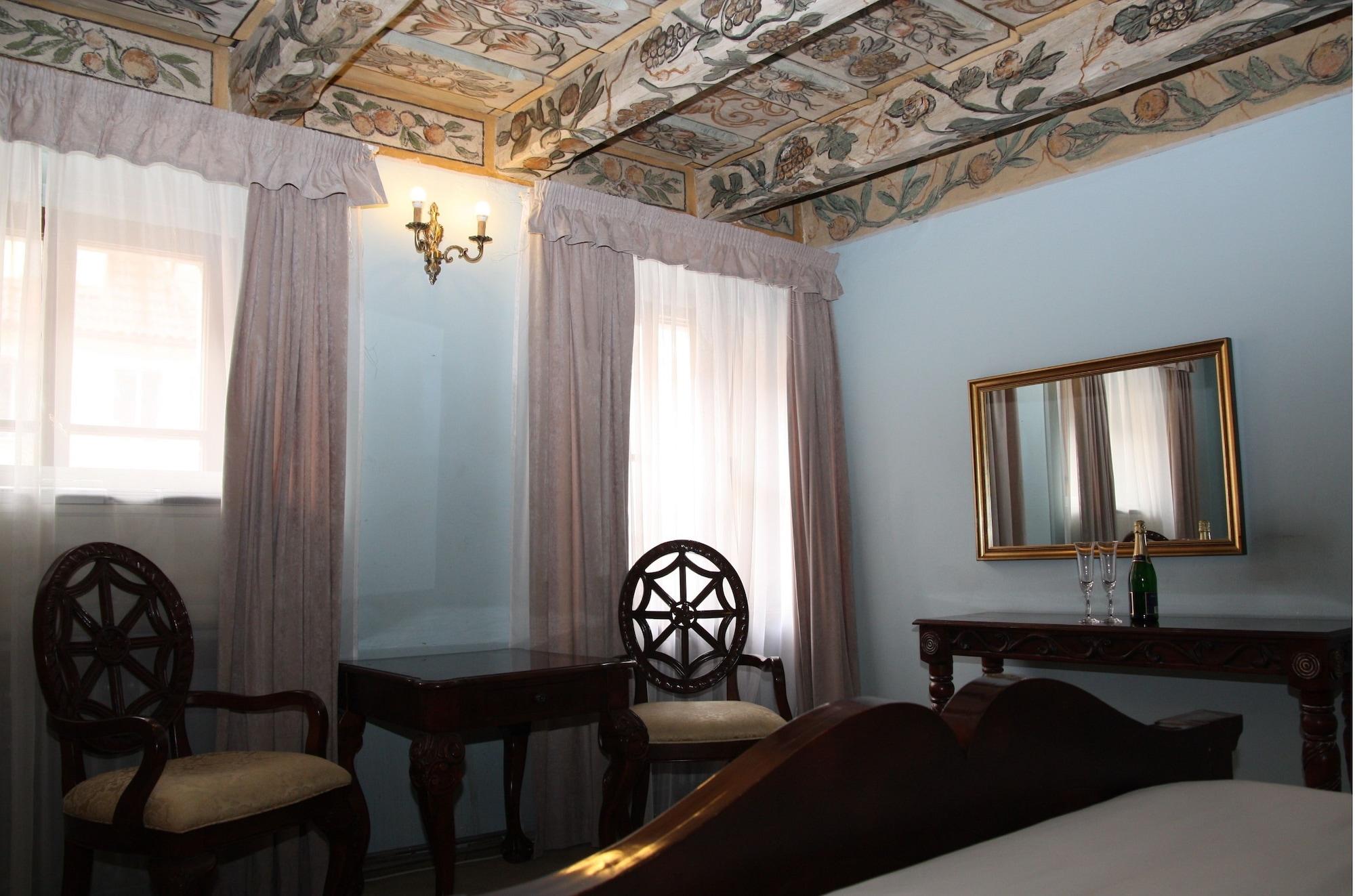 Hotel Golden Age 3*